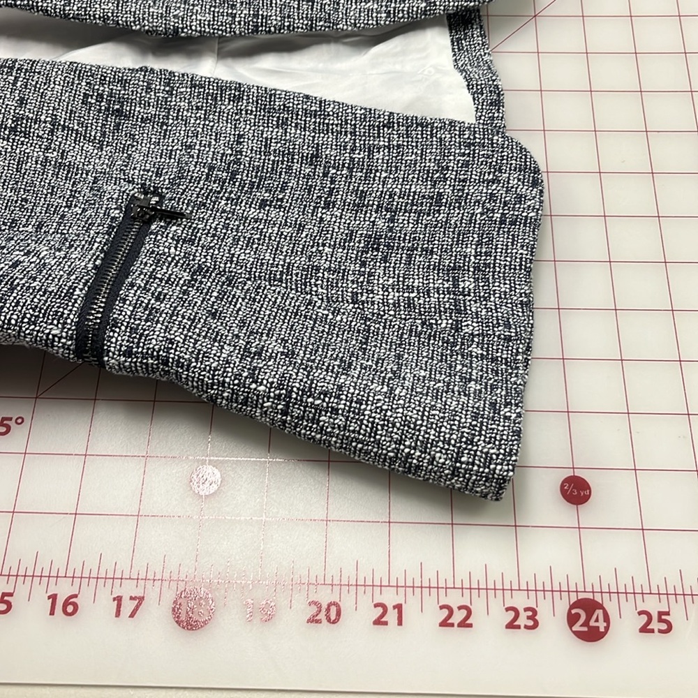 Women's Black and White Tweed Jacket - Picture 16 of 16